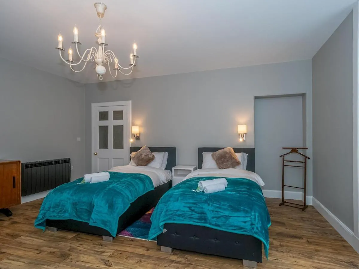 Pass The Keys Superb 3Beds House In Chic Area Of The City Centre Edinburgh Holiday home