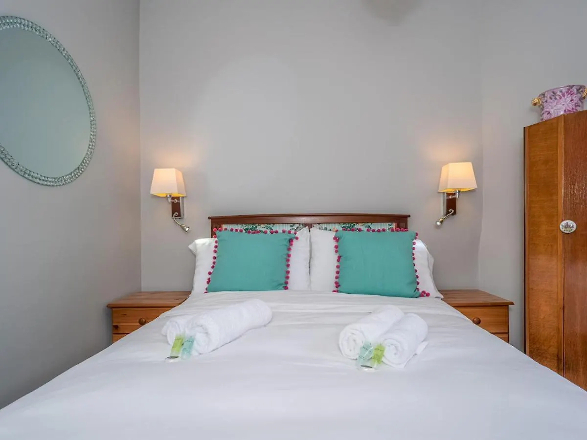 Holiday home Pass The Keys Superb 3Beds House In Chic Area Of The City Centre Edinburgh United Kingdom