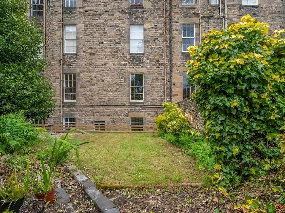 Pass The Keys Superb 3Beds House In Chic Area Of The City Centre Edinburgh 0*,