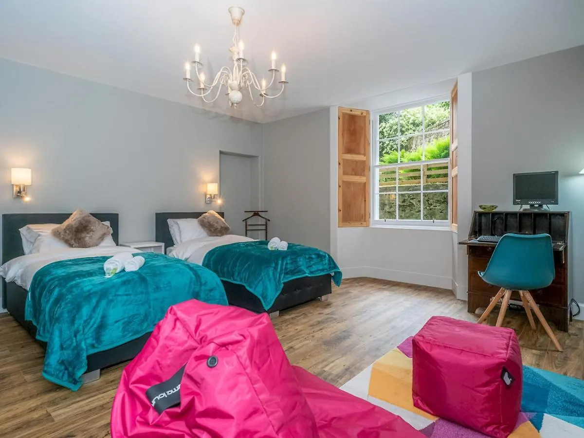Pass The Keys Superb 3Beds House In Chic Area Of The City Centre Edinburgh